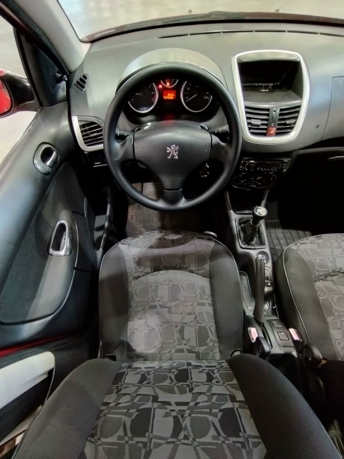 Imagem do veículo  PEUGEOT 207 HB XR 1.4